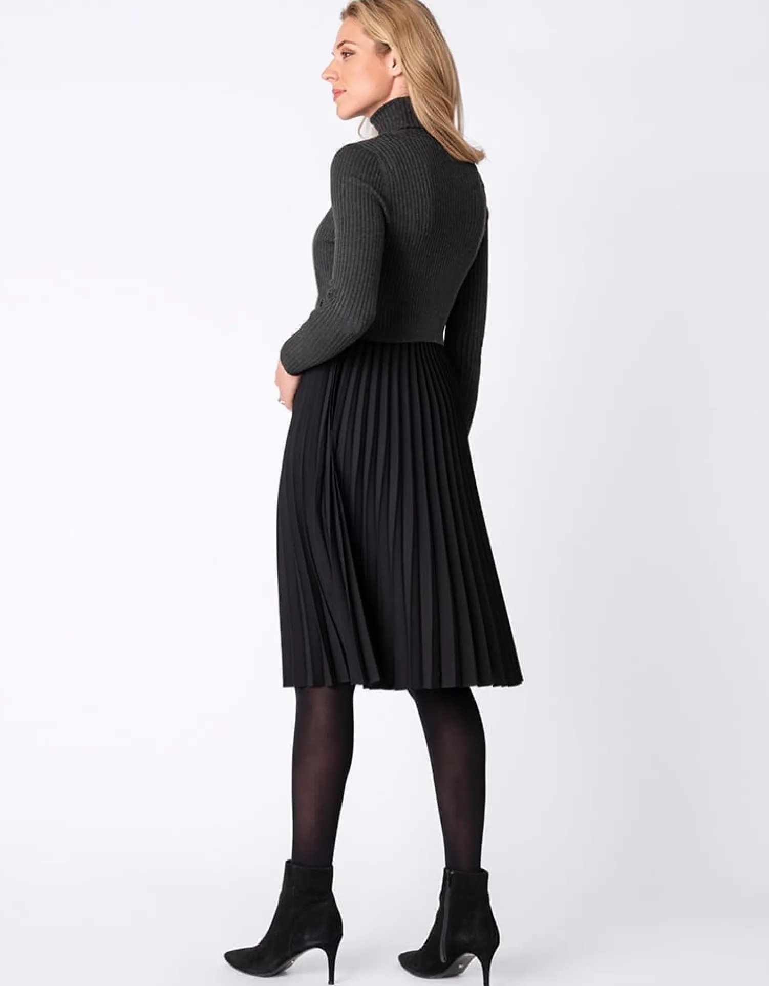 Hot Seraphine Marie | Charcoal Pleated Maternity & Nursing Dress
