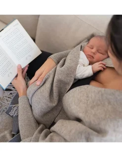 Store Seraphine Rudy | Two-Tone Luxury Maternity & Nursing Shawl Wrap |